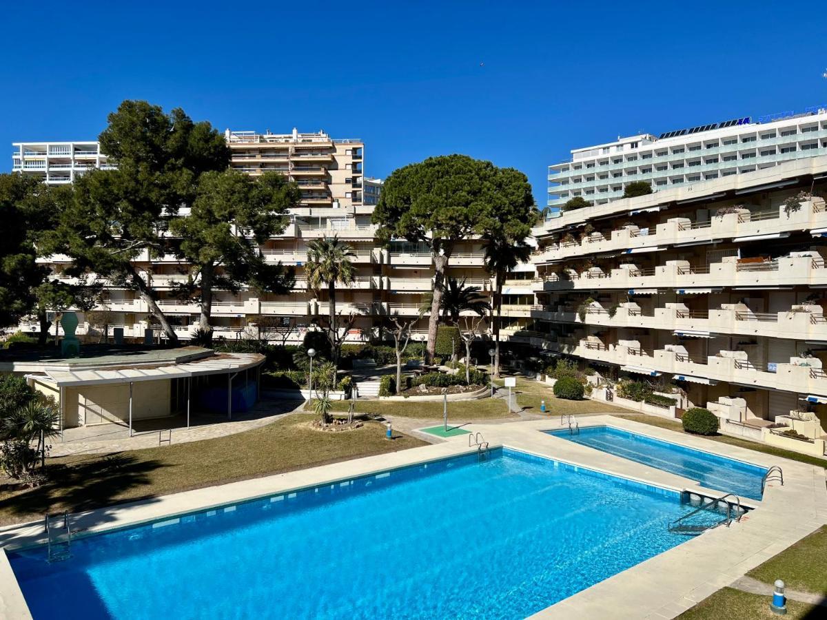 Magnifico Apartamento Playamero Con Vistas Al Mar. Салоу Екстериор снимка