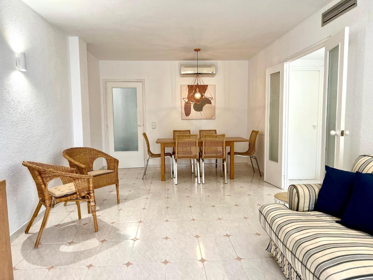 Magnifico Apartamento Playamero Con Vistas Al Mar. Салоу Екстериор снимка