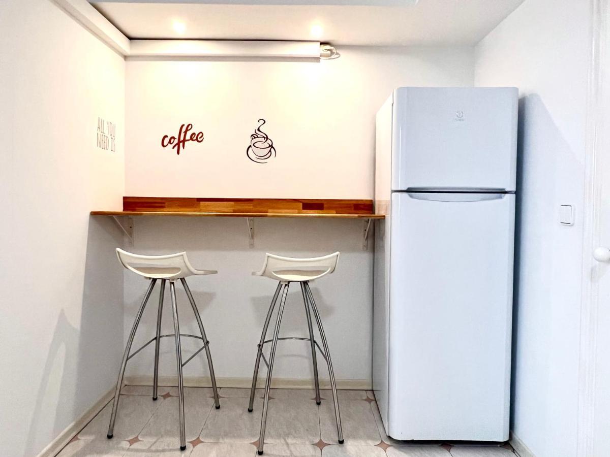 Magnifico Apartamento Playamero Con Vistas Al Mar. Салоу Екстериор снимка
