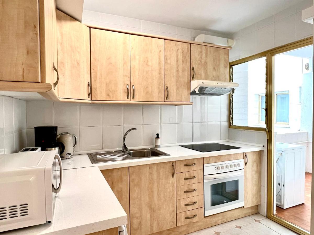 Magnifico Apartamento Playamero Con Vistas Al Mar. Салоу Екстериор снимка