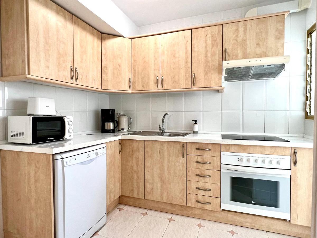 Magnifico Apartamento Playamero Con Vistas Al Mar. Салоу Екстериор снимка