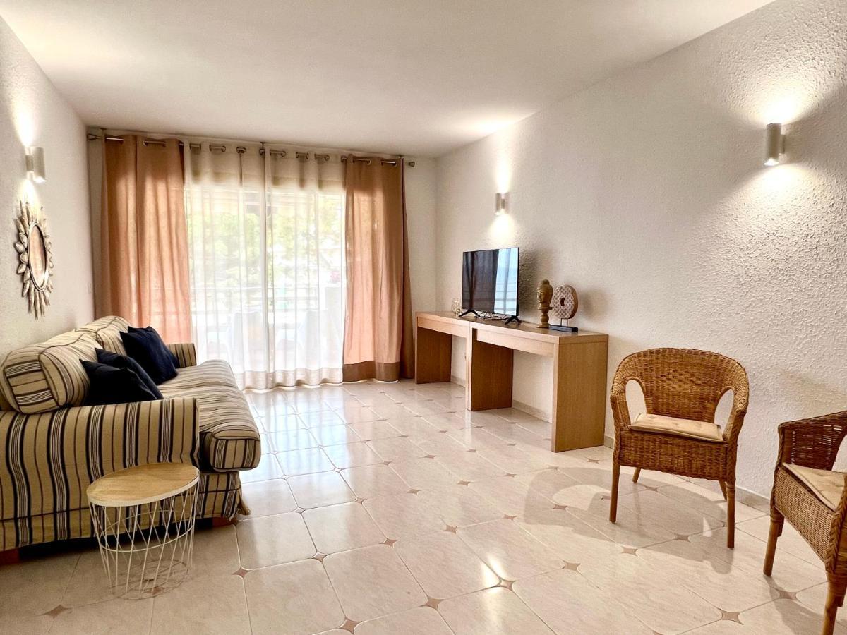 Magnifico Apartamento Playamero Con Vistas Al Mar. Салоу Екстериор снимка